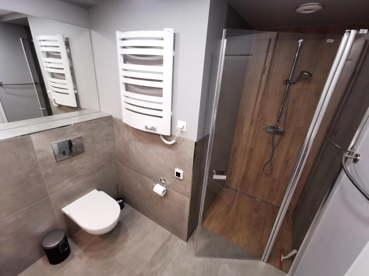 Apartament Z Widokiem Na Park Polanica-Zdrój Buitenkant foto